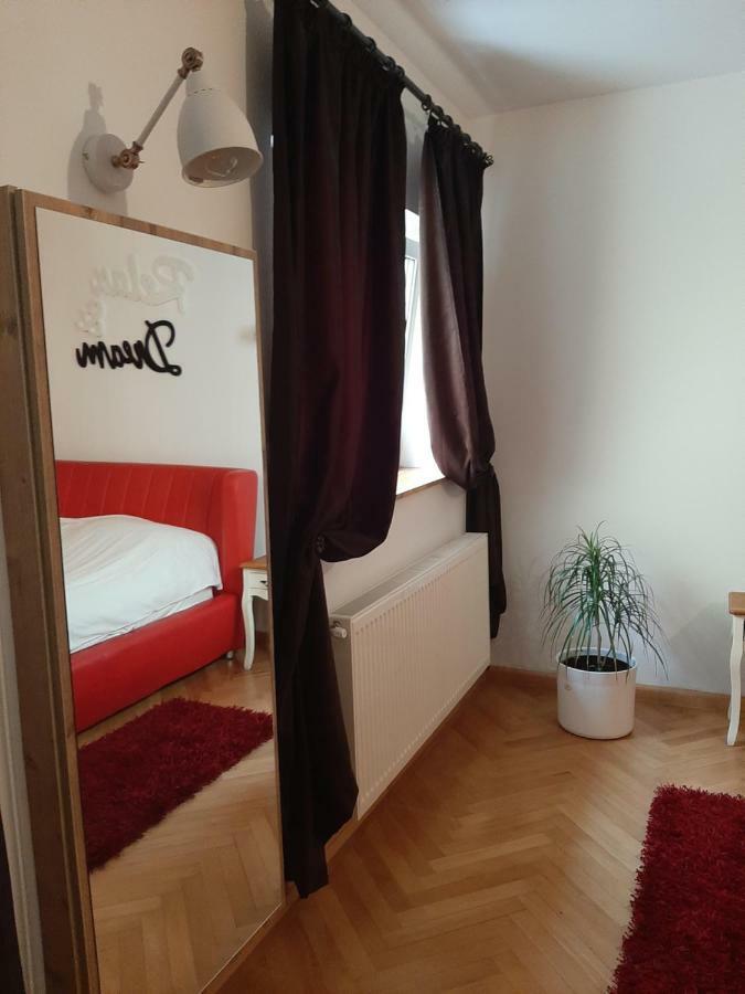 Luky10 Apartment Brasov Luaran gambar